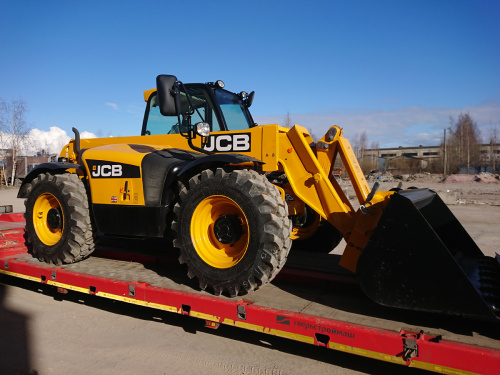 Аренда телескопического погрузчика 7м JCB 541-70